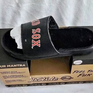 Black Fur Mantra Islide MEN Sandals Size 9